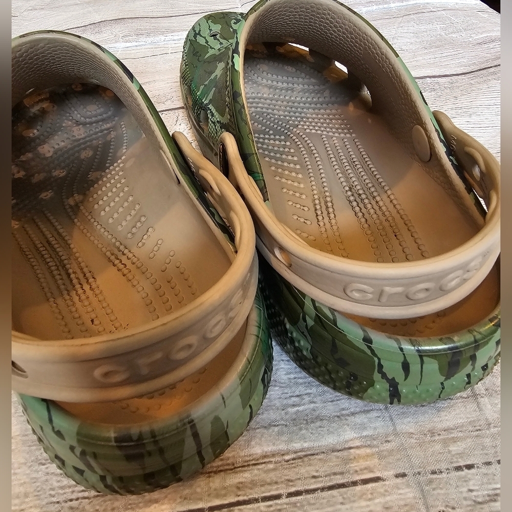 Luke Combs Limited Edition Crocs Camoflauge Size W8 M6 Comfortable No charms! - Picture 6 of 8